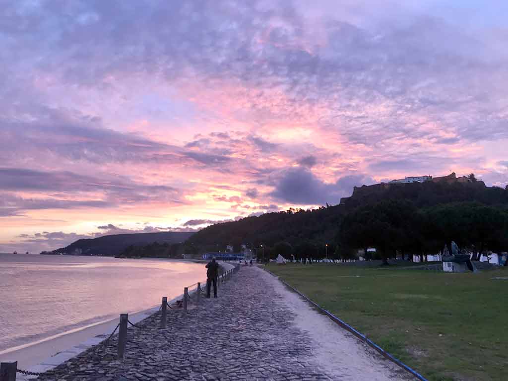 Albaquel park at sunset